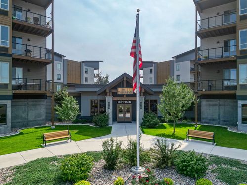s-204-100 Woodlands Way, Kalispell, MT, 59901 | Card Image