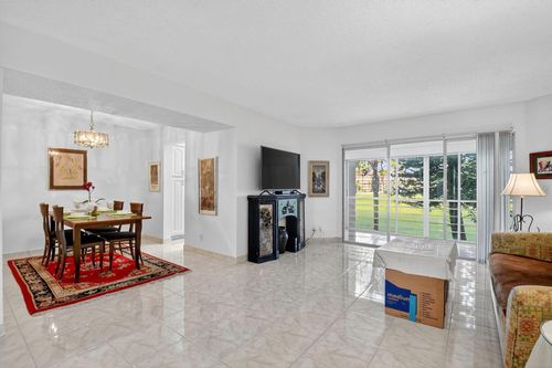 apt-206-3810 Via Poinciana, Lake Worth, FL, 33467-2975 | Card Image