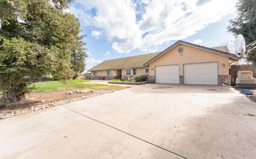 2551 Avenue 192, Tulare, CA, 93274-8916 | Card Image