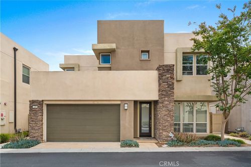 229 Radial, Irvine, CA, 92618-1034 | Card Image