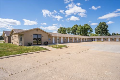 203 Sw 7th St, Stuart, IA, 50250-2177 | Card Image