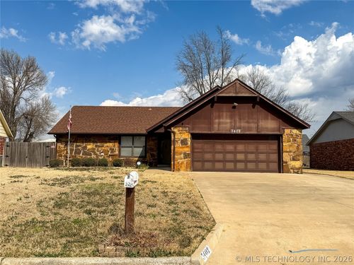 3402 Dakota Ave, Muskogee, OK, 74403-7705 | Card Image