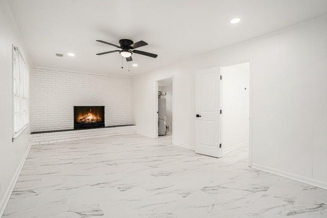 2702 Galaxy Ct, House other with 4 bedrooms, 3 bathrooms and null parking in Decatur GA | Image 15