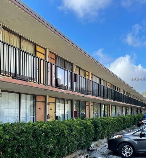 1078-7900 S Orange Blossom Trl, Orlando, FL, 32809-6910 | Card Image
