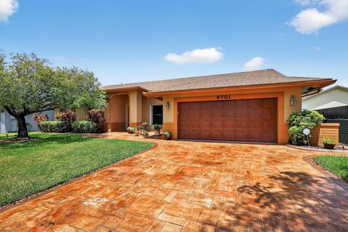 9701 Millpond Rd, Miramar, FL, 33025-3829 | Card Image