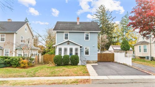 125 Wood Ave, Stratford, CT, 06614-3924 | Card Image