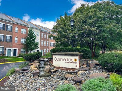 104 - 42492 Mayflower Terrace, Condo with 1 bedrooms, 1 bathrooms and null parking in BRAMBLETON VA | Image 3