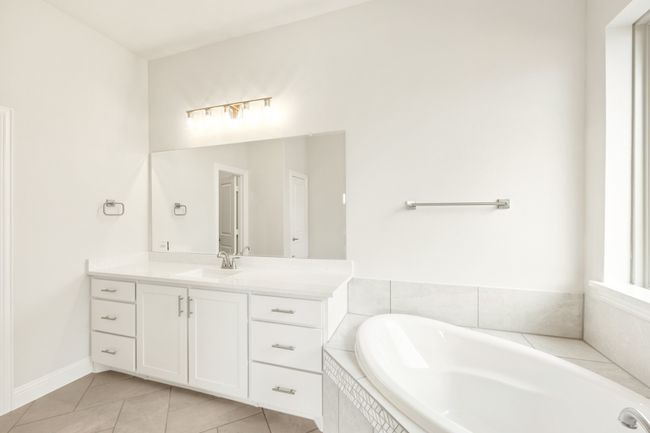 3909 Hidden Cove Ct, House other with 4 bedrooms, 3 bathrooms and null parking in Rockwall TX | Image 32