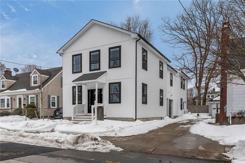 68 Enfield Ave, Providence, RI, 02908-1240 | Card Image