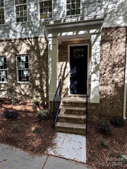 03-11021 Warfield Ave, Huntersville, NC, 28078-5488 | Card Image