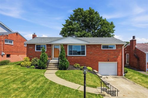 1555 Orchardview Dr, Pittsburgh, PA, 15220-2023 | Card Image