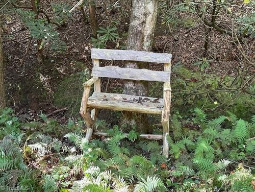 60 Jonathan Dr, Lowgap, NC, 27024 | Card Image