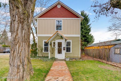 1070 N 1st St, Coeur d'Alene, ID, 83814 | Card Image