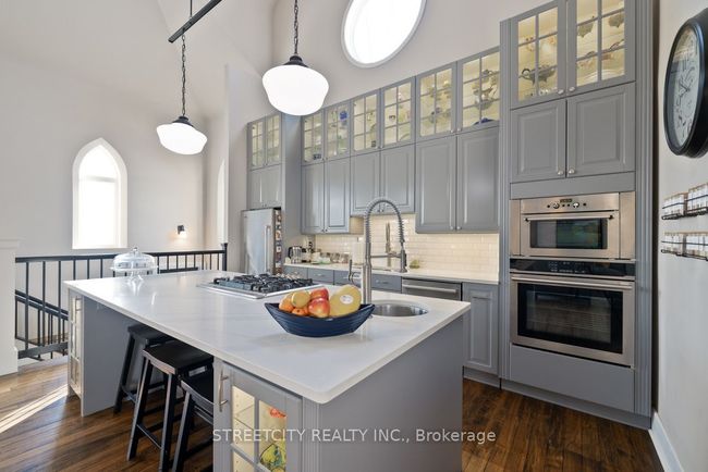 2400 La Salle Line, House other with 4 bedrooms, 3 bathrooms and 12 parking in St. Clair ON | Image 7