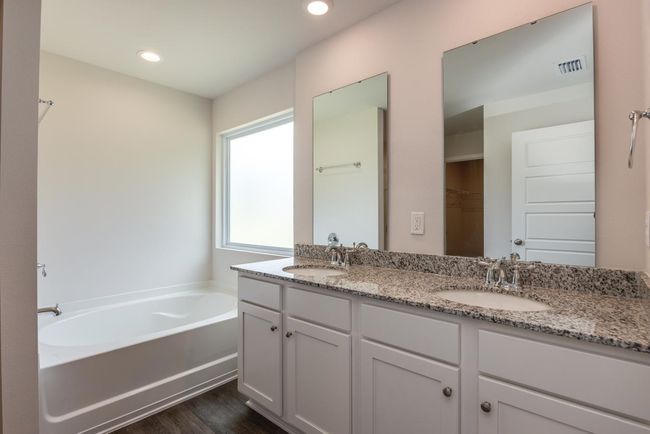 92 E Pecan St, House other with 4 bedrooms, 2 bathrooms and null parking in CRAWFORDVILLE FL | Image 24