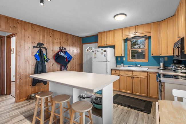 11-web-or-mls-7075 Dickenson Ln-58.jpg | Image 11