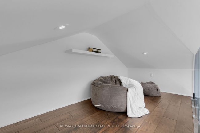 105 Mennill Dr, House other with 4 bedrooms, 4 bathrooms and 9 parking in Minesing ON | Image 17