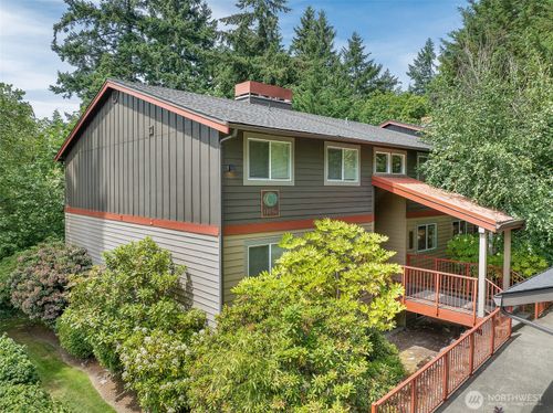 c4-11056 Ne 33rd Pl, Bellevue, WA, 98004-1455 | Card Image