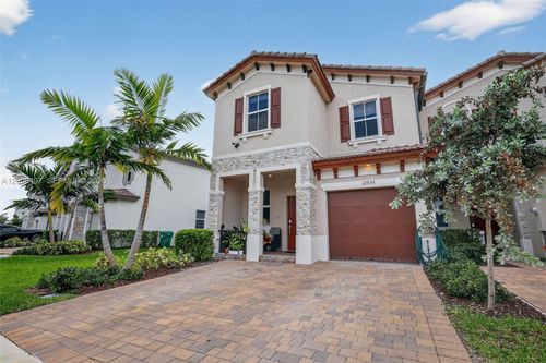 12936 Nw 22nd Pl, Miami, FL, 33167-1472 | Card Image