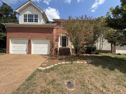 2036 Glastonbury Dr, Franklin, TN, 37069 | Card Image