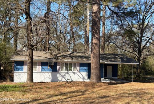 3155 Shirley Dr, Jackson, MS, 39212-4133 | Card Image