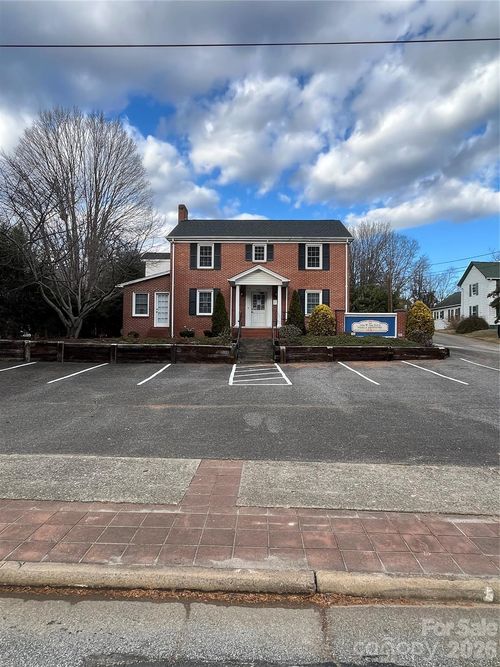 420 Harper Avenue Nw, Lenoir, NC, 28645 | Card Image