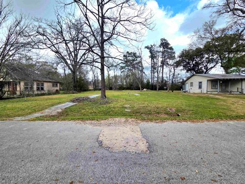 3416 Lark, Orange, TX, 77630 | Card Image