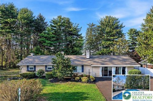 1319 Overlook Rd, Whitehall, PA, 18052-7503 | Card Image