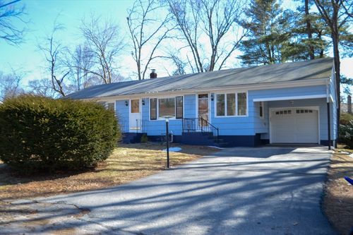 40 Flora Rd, Attleboro, MA, 02703-1304 | Card Image