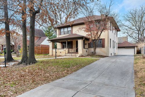 135 N Pershing St, Wichita, KS, 67208-3933 | Card Image