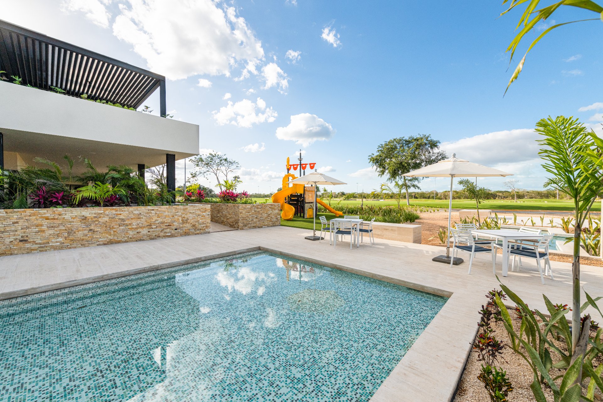 Residential in Autres pays / Other countries 3