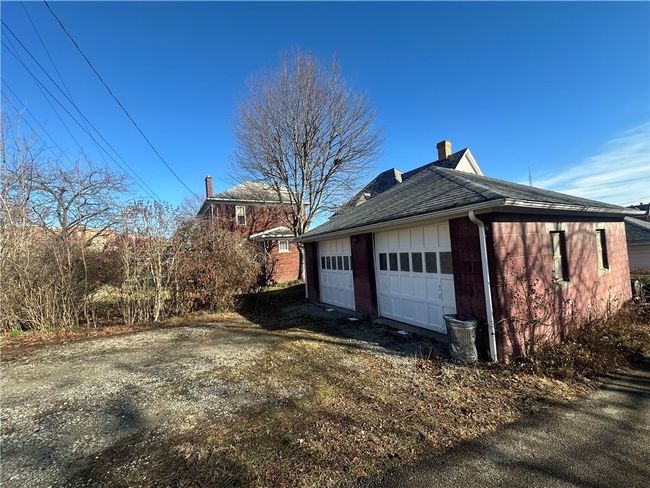 809 Arthur Ave, House other with 3 bedrooms, 1 bathrooms and 2 parking in Scottdale PA | Image 9