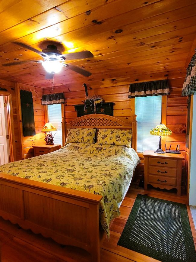 140 Treehouse Trl, Home with 2 bedrooms, 2 bathrooms and null parking in Murphy NC | Image 22