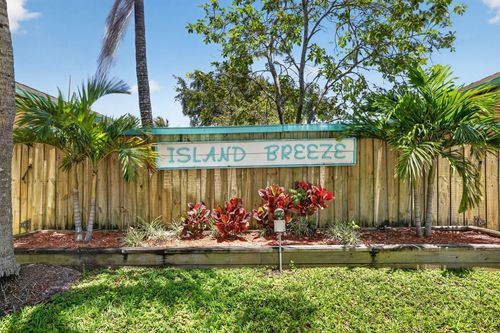 305 Sw 16th St, Fort Lauderdale, FL, 33315-1731 | Card Image