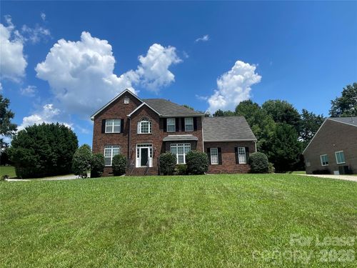 5650 Berry Ridge Dr, Harrisburg, NC, 28075-8347 | Card Image