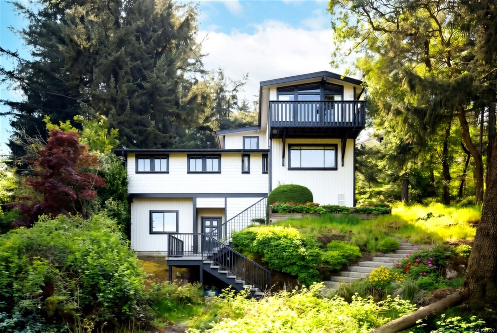 Residential in Colwood 4