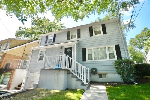 2nd-207 Franklin Ave, Belleville, NJ, 07109-1620 | Card Image