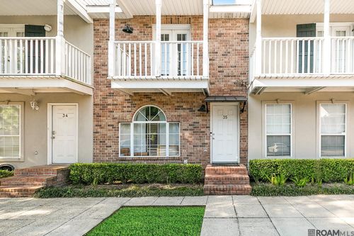 35-2210 Christian St, Baton Rouge, LA, 70808-2184 | Card Image