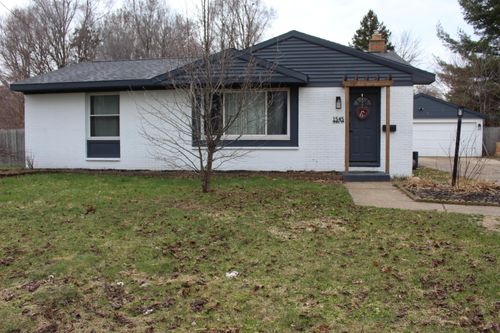 1545 Iowa St Sw, Wyoming, MI, 49509-3828 | Card Image