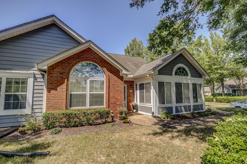 76-300 Oak Bluff Ln, Collierville, TN, 38017 | Card Image