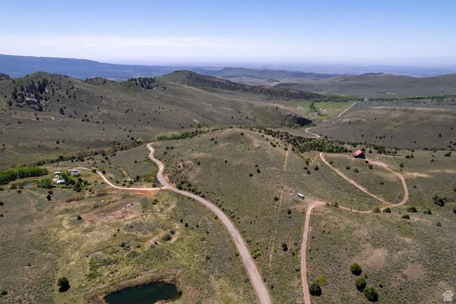 Aerial view of property and surrounding area with rural landscape and mountains | Image 4