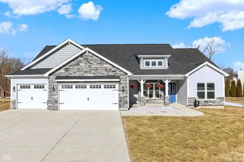 1158 N Deer Meadows Rd, Delphi, IN, 46923-9557 | Card Image