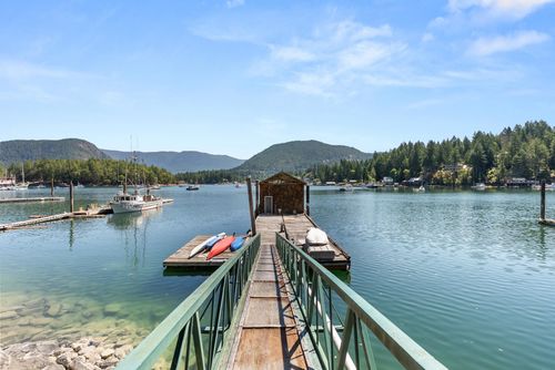 4371 Francis Peninsula Rd, Madeira Park, BC, V0N2H1 | Card Image