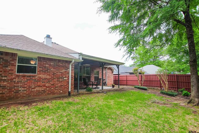 610 Winding Brook Ln, House other with 3 bedrooms, 2 bathrooms and null parking in Tyler TX | Image 24