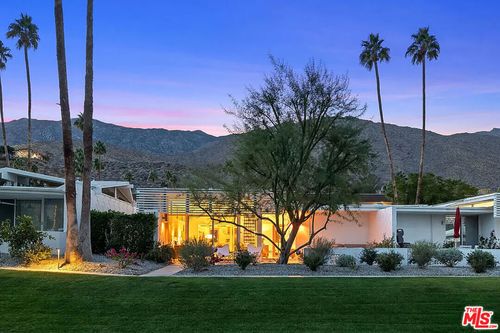 2324 S Skyview Dr, Palm Springs, CA, 92264-9342 | Card Image