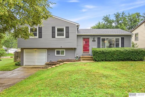 3305 S 126th St, Omaha, NE, 68144-4154 | Card Image
