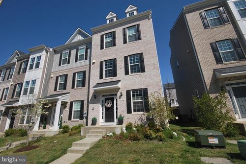 9020 Elk Ave, UPPER MARLBORO, MD, 20774-2682 | Card Image