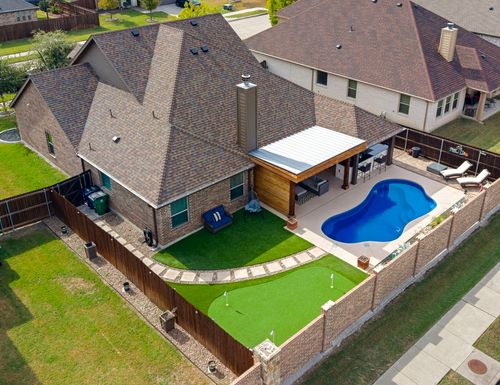 221 Lariat Trl, Waxahachie, TX, 75165-8715 | Card Image