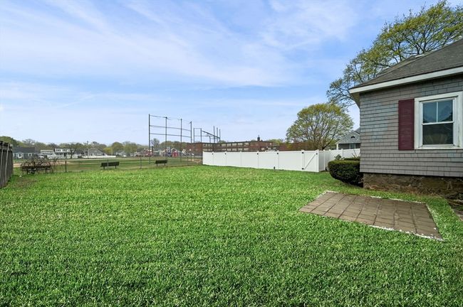 2 Avon St, House other with 3 bedrooms, 2 bathrooms and 4 parking in Peabody MA | Image 32