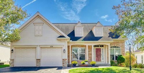 136 New Tudor Rd, Pittsford, NY, 14534-4648 | Card Image